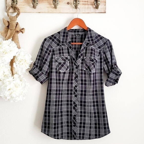 GUESS Roll Tab Sleeve Checked Print Shirt GUC - Picture 1 of 6